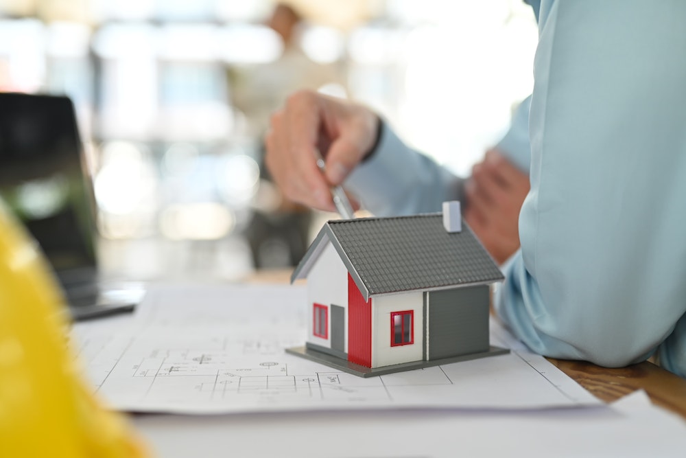 Vendre à un promoteur immobilier: comment réussir son projet?