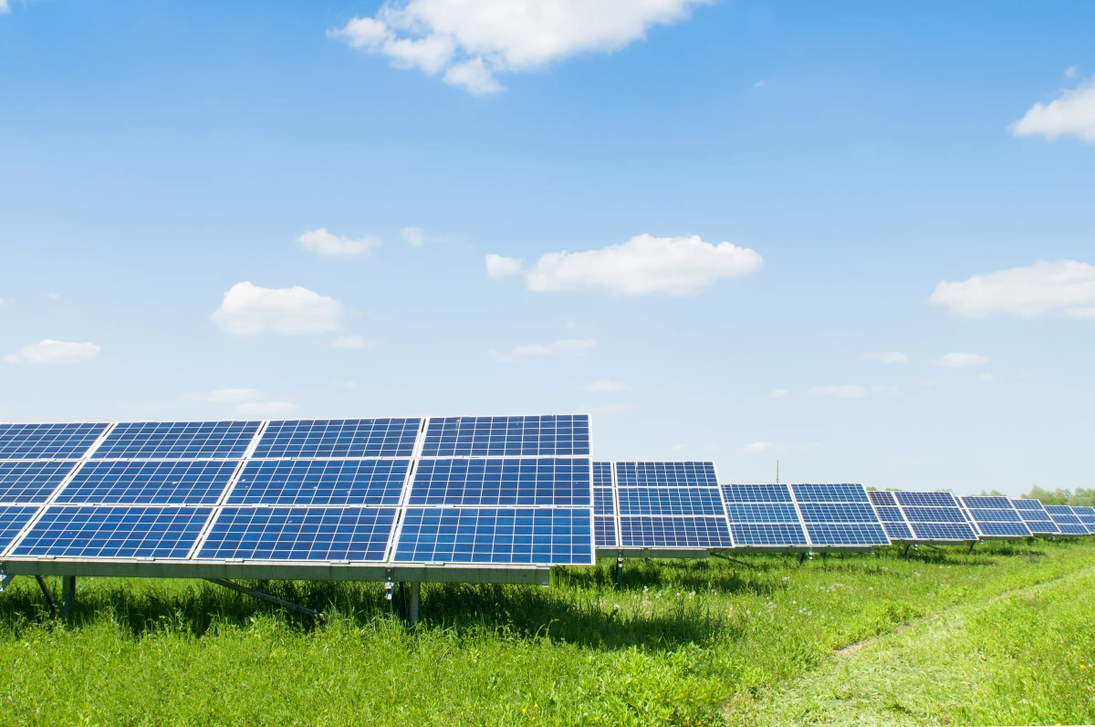 Panneau solaire en copropriété : Une solution durable et rentable pour les immeubles