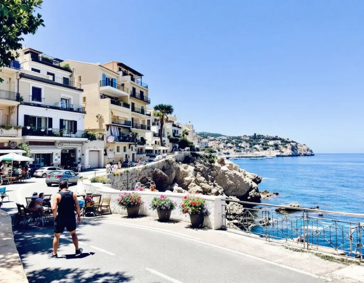 Le joyau du Var : Guide expert pour investir dans la ville la plus séduisante